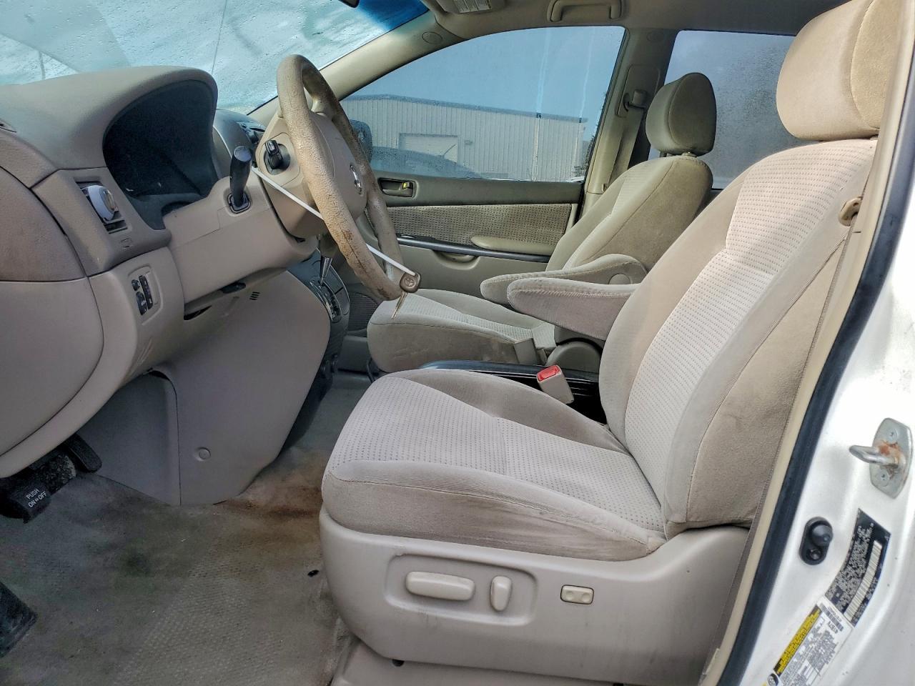 2006 Toyota Sienna Ce - Фото 7