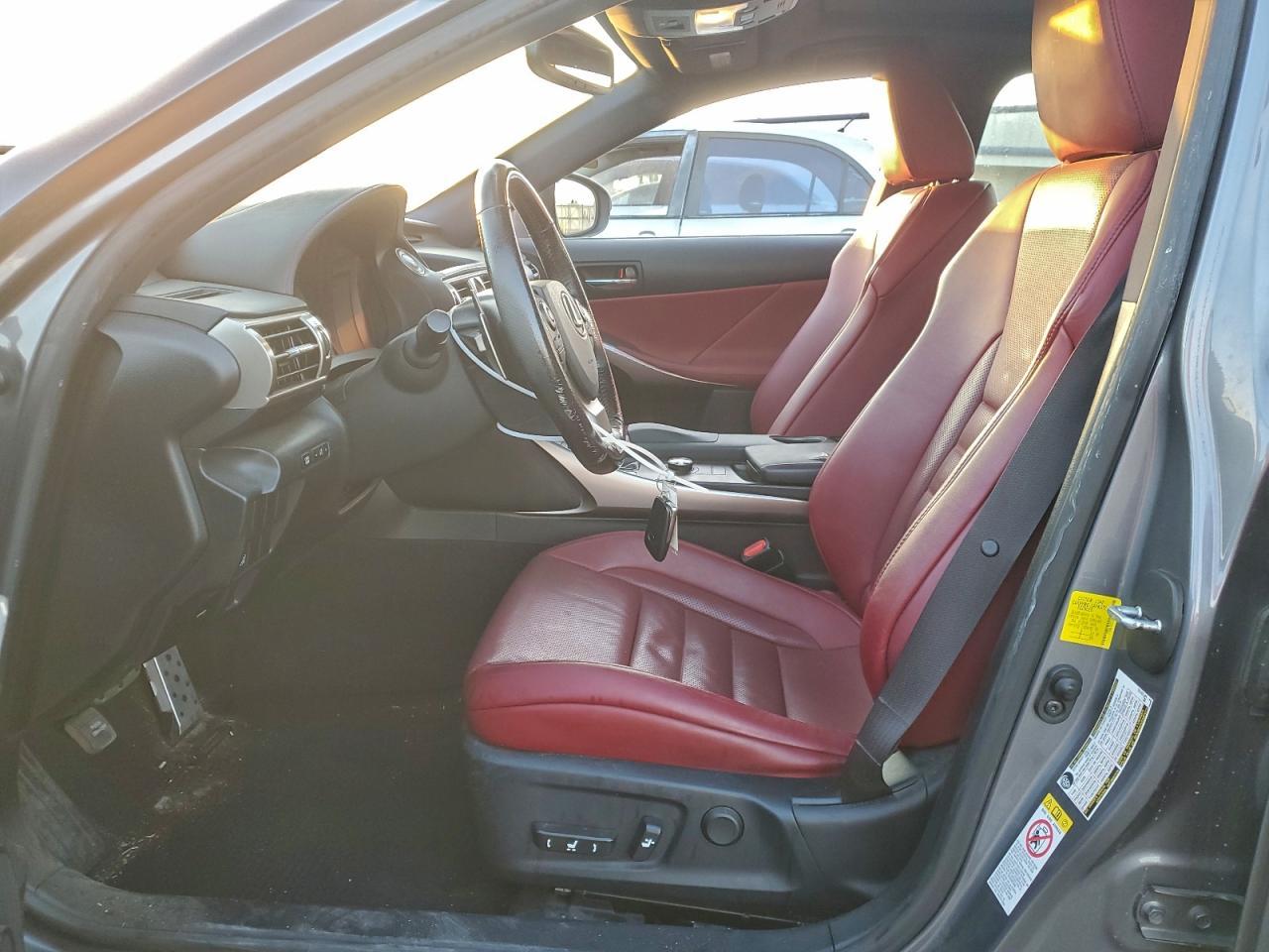 2016 Lexus Is 200T - Фото 7