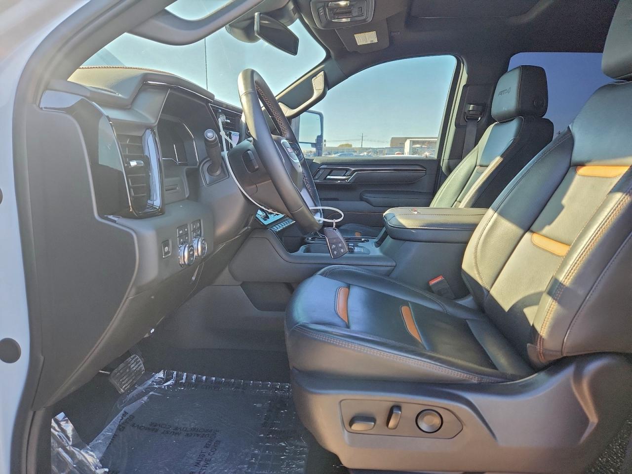 2025 GMC Sierra K3500 At4 - Фото 7