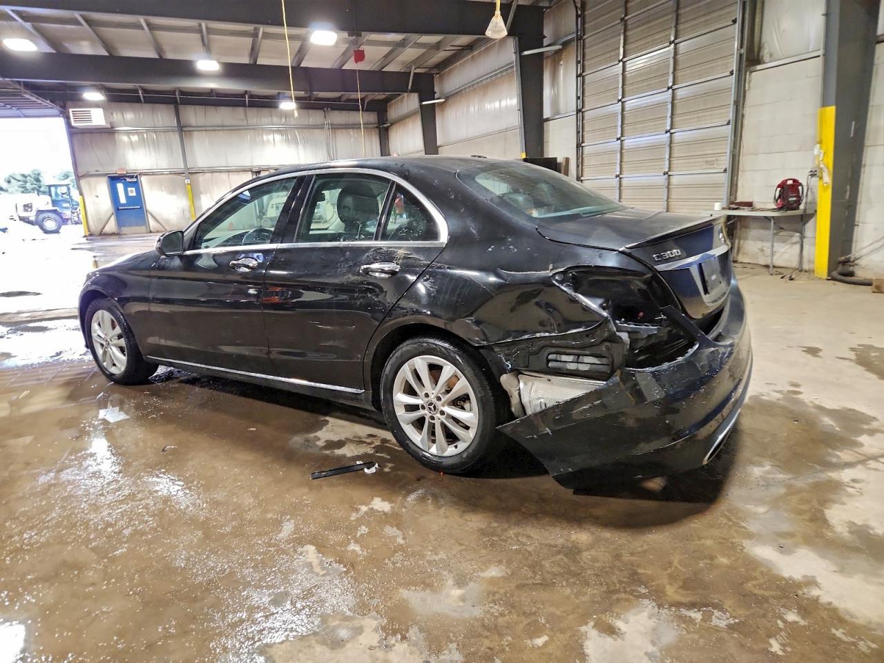2020 Mercedes-Benz C 300 4Matic - Image 2