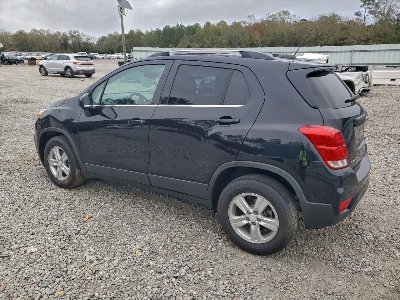 2017 Chevrolet Trax 1Lt - Фото 2