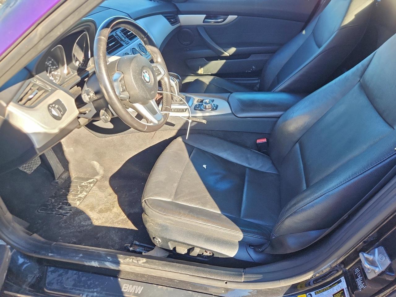 2012 BMW Z4 Sdrive28I - Image 7