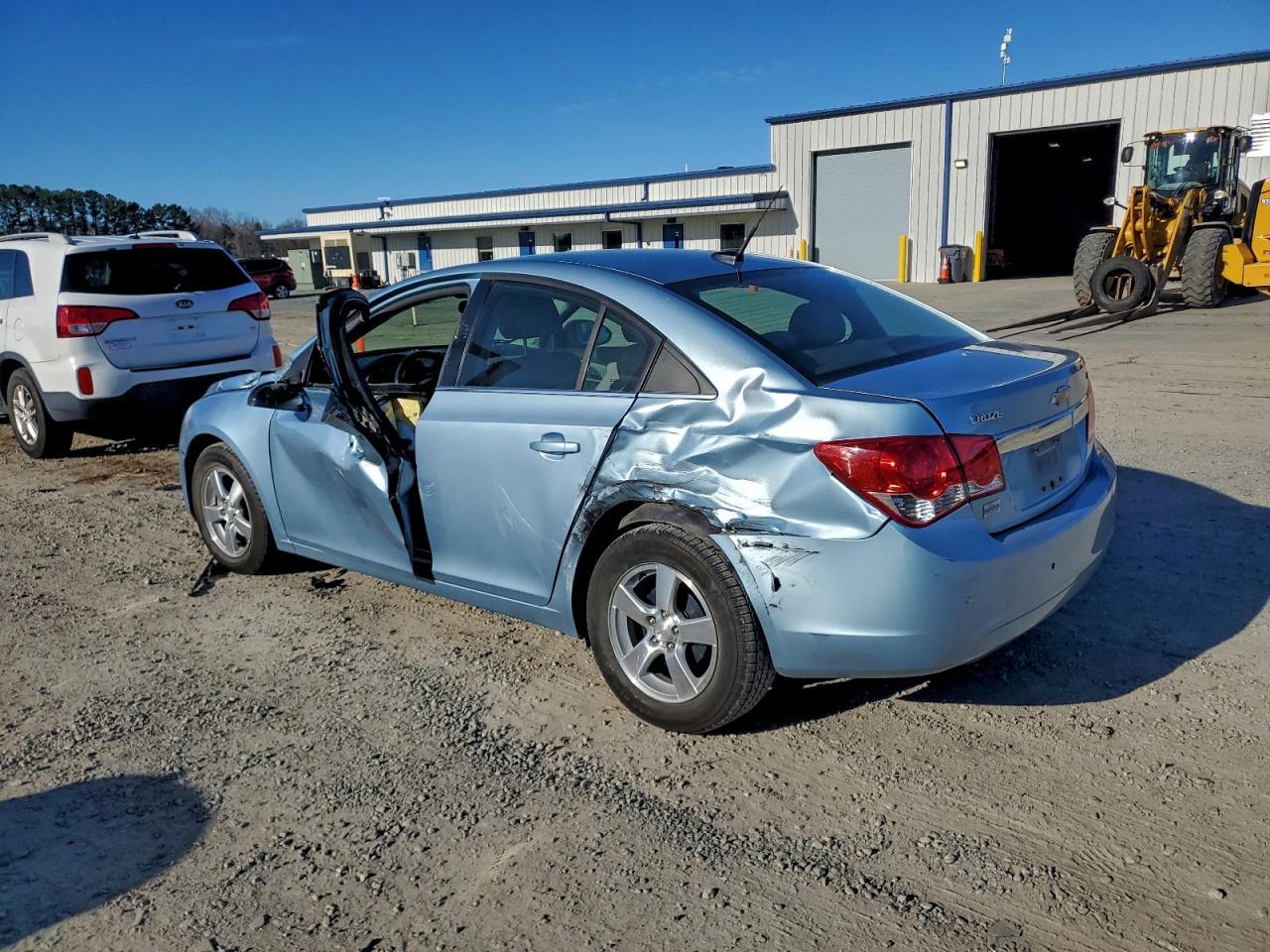 2011 Chevrolet Cruze Lt - Image 2