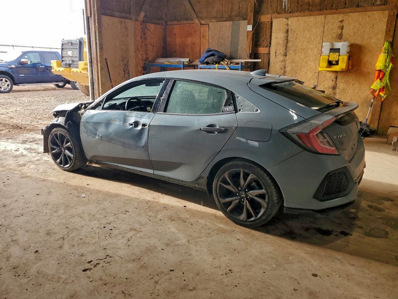 2018 Honda Civic Sport - Фото 2