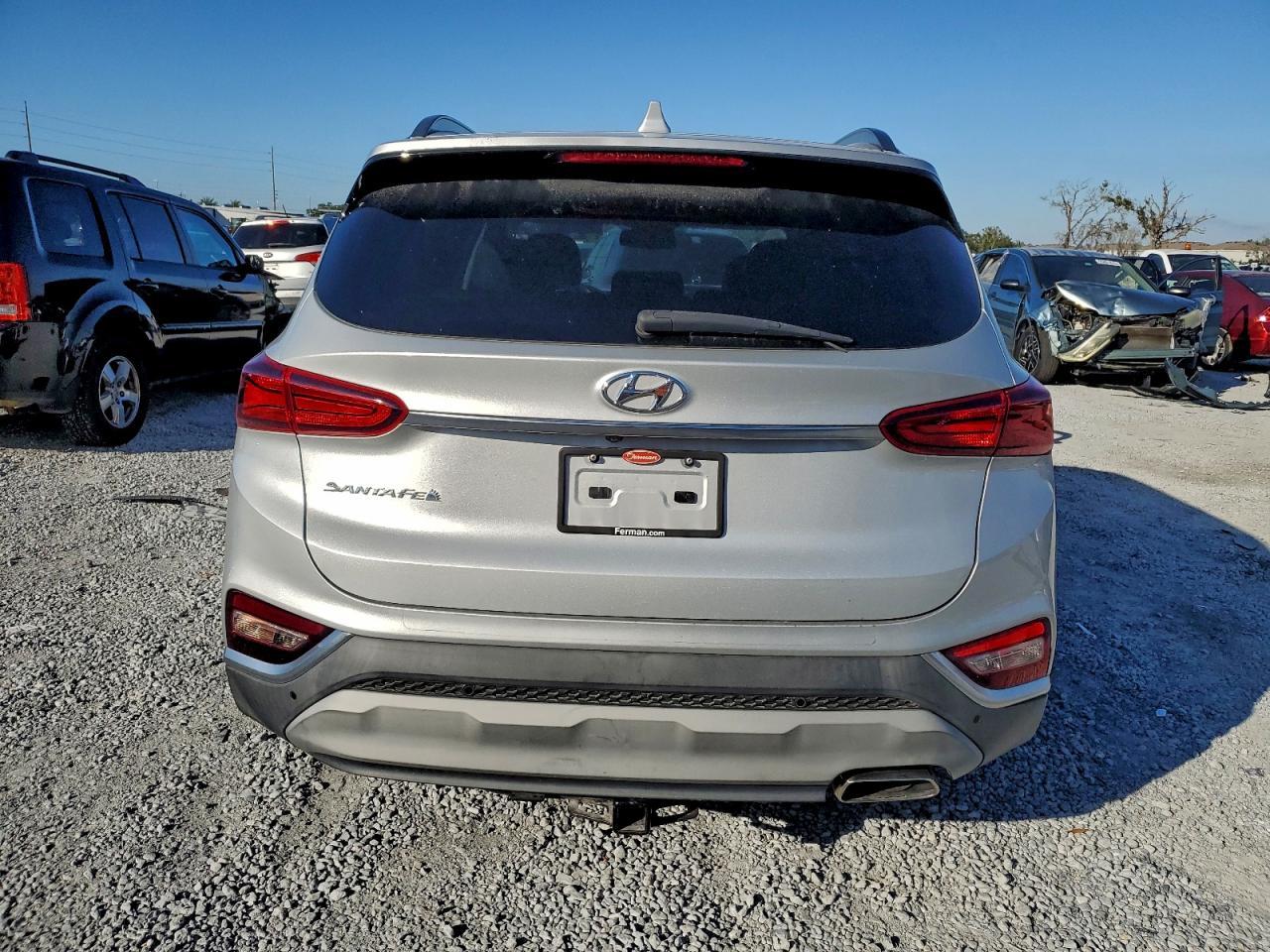 2020 Hyundai Santa Fe Sel - Image 6