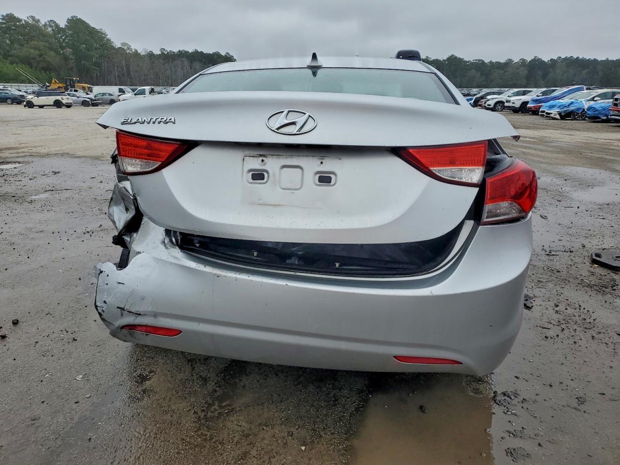 2012 Hyundai Elantra Gls - Image 6