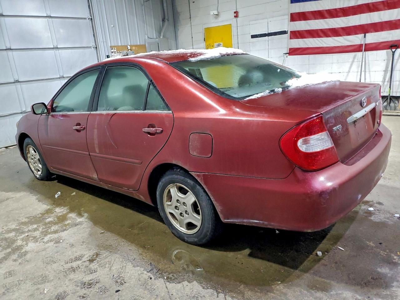 2003 Toyota Camry Le - Фото 2