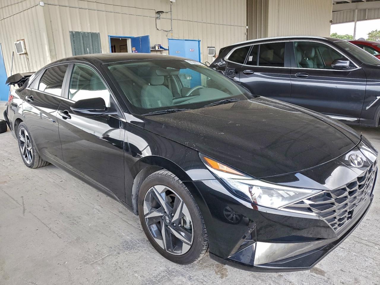 2022 Hyundai Elantra Sel - Фото 4