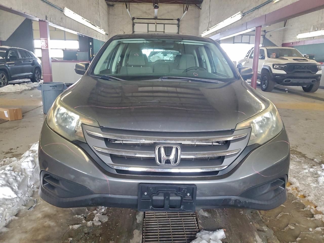 2013 Honda Cr-V Lx - Image 5