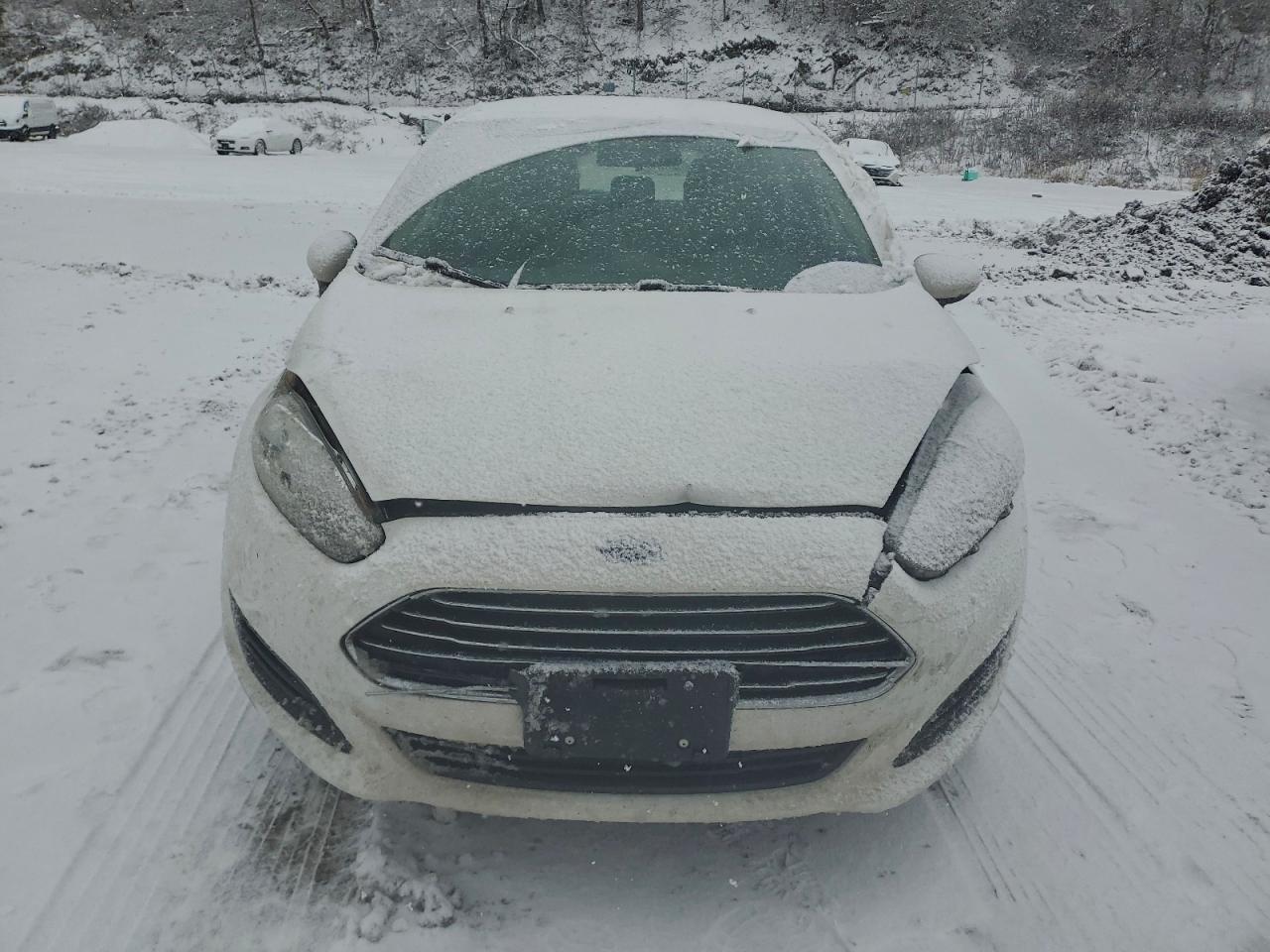 2019 Ford Fiesta Se - Фото 5