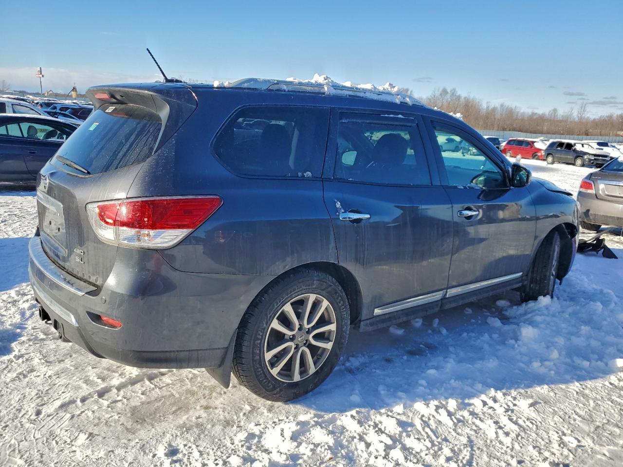 2014 Nissan Pathfinder S - Фото 3