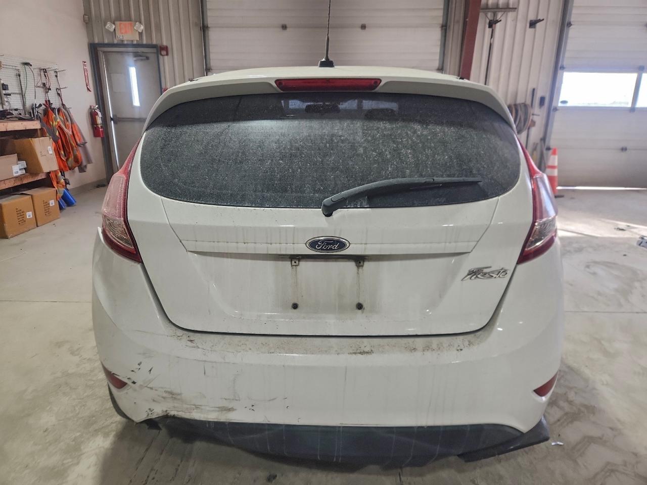 2016 Ford Fiesta S - Image 6