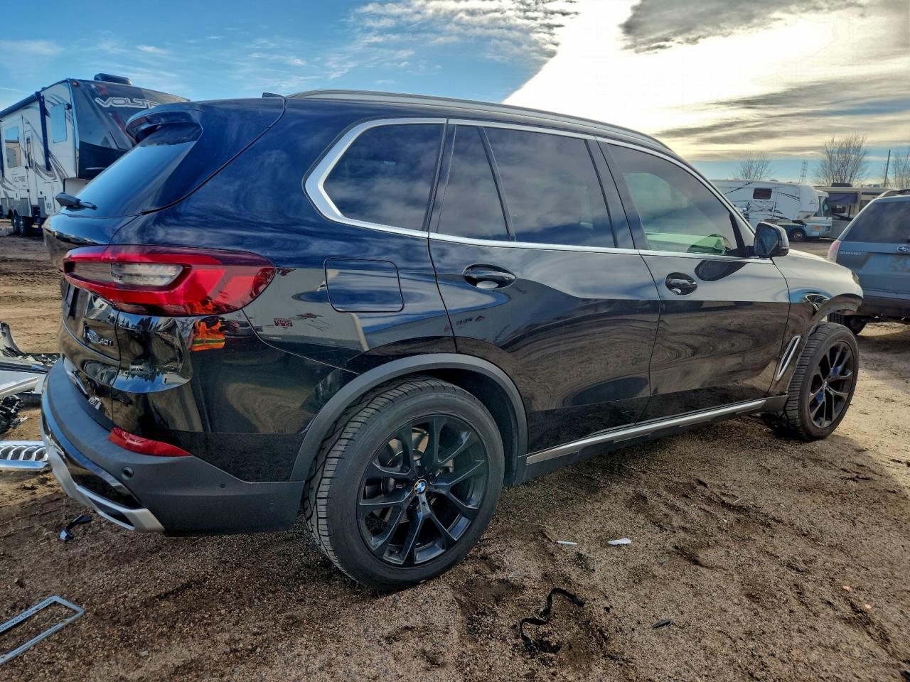 2021 BMW X5 xDrive40I - Фото 3