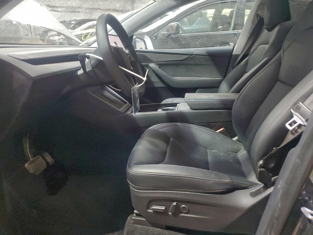 2026 Tesla Model Y - Image 7