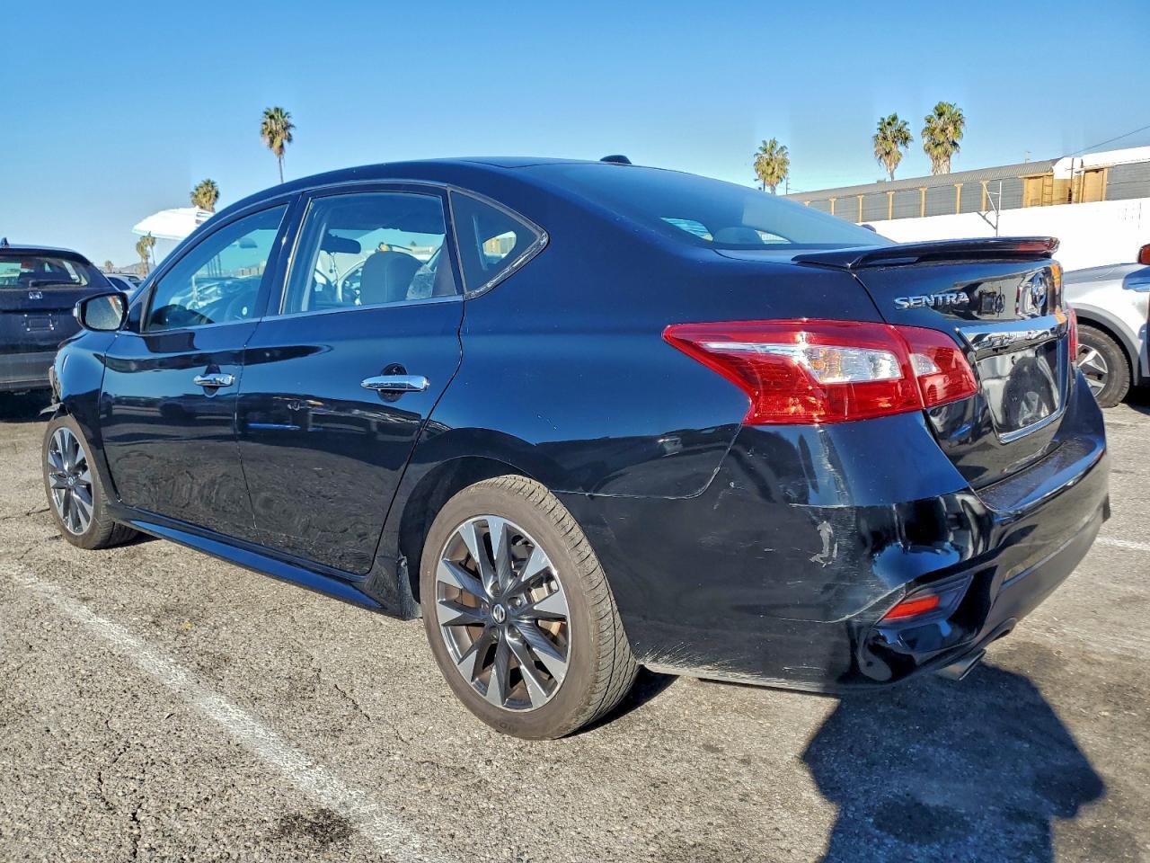 2019 Nissan Sentra S - Фото 2