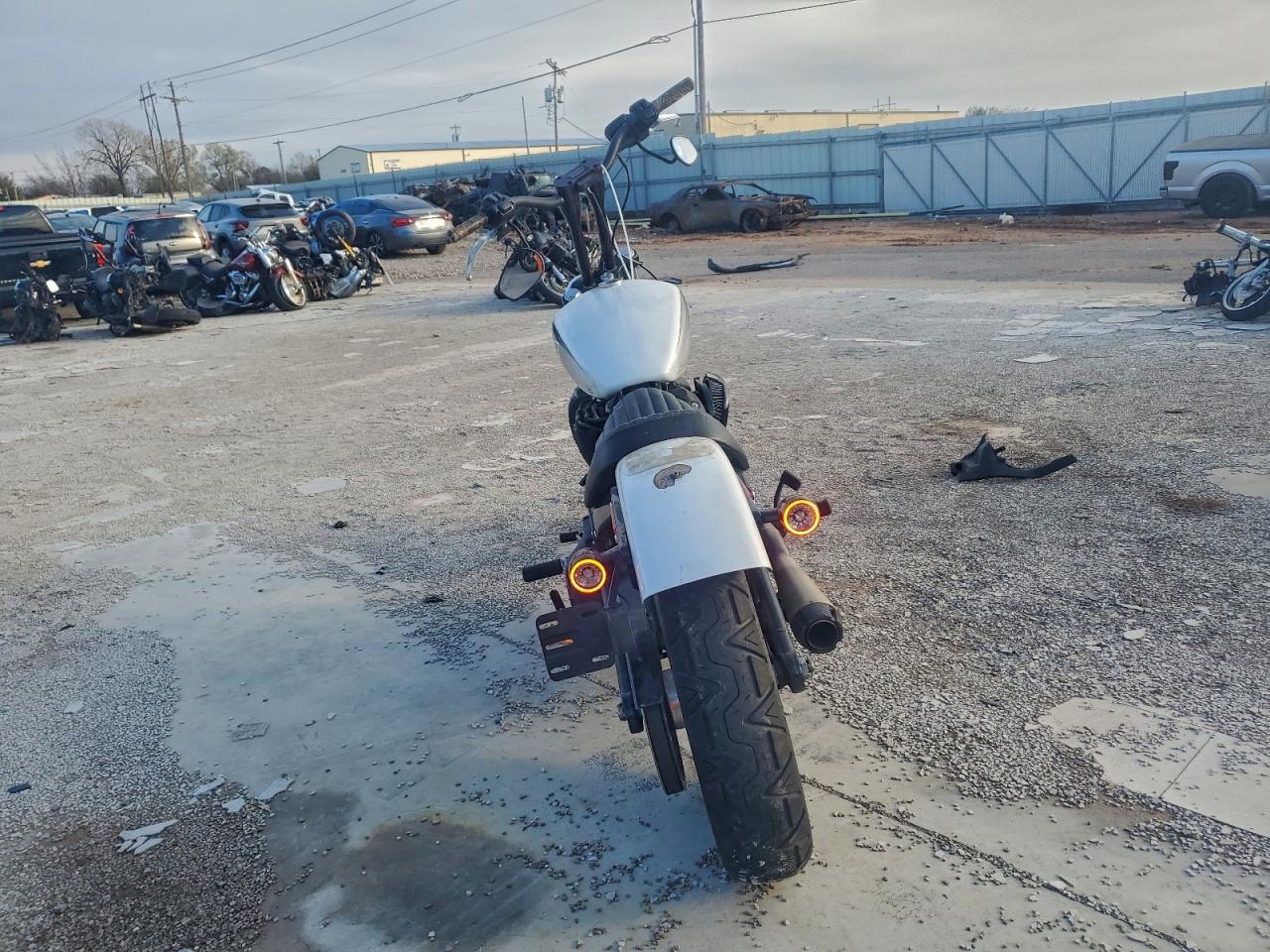 2021 Harley-Davidson Fxbbs - Фото 4