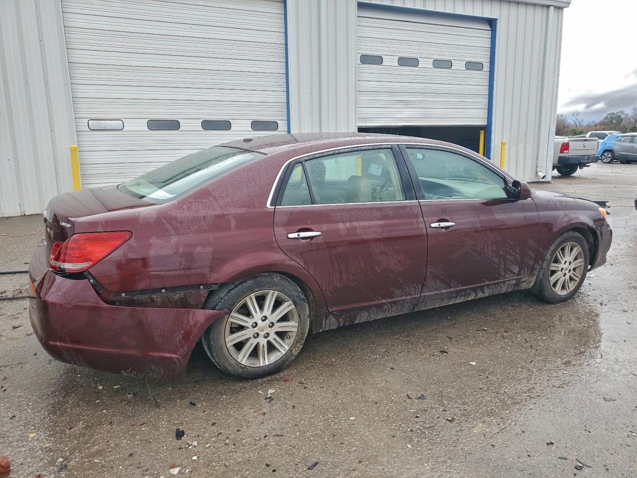 2010 Toyota Avalon Xl - Фото 3