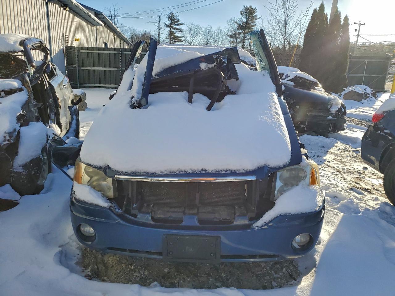 2005 GMC Envoy - Фото 5