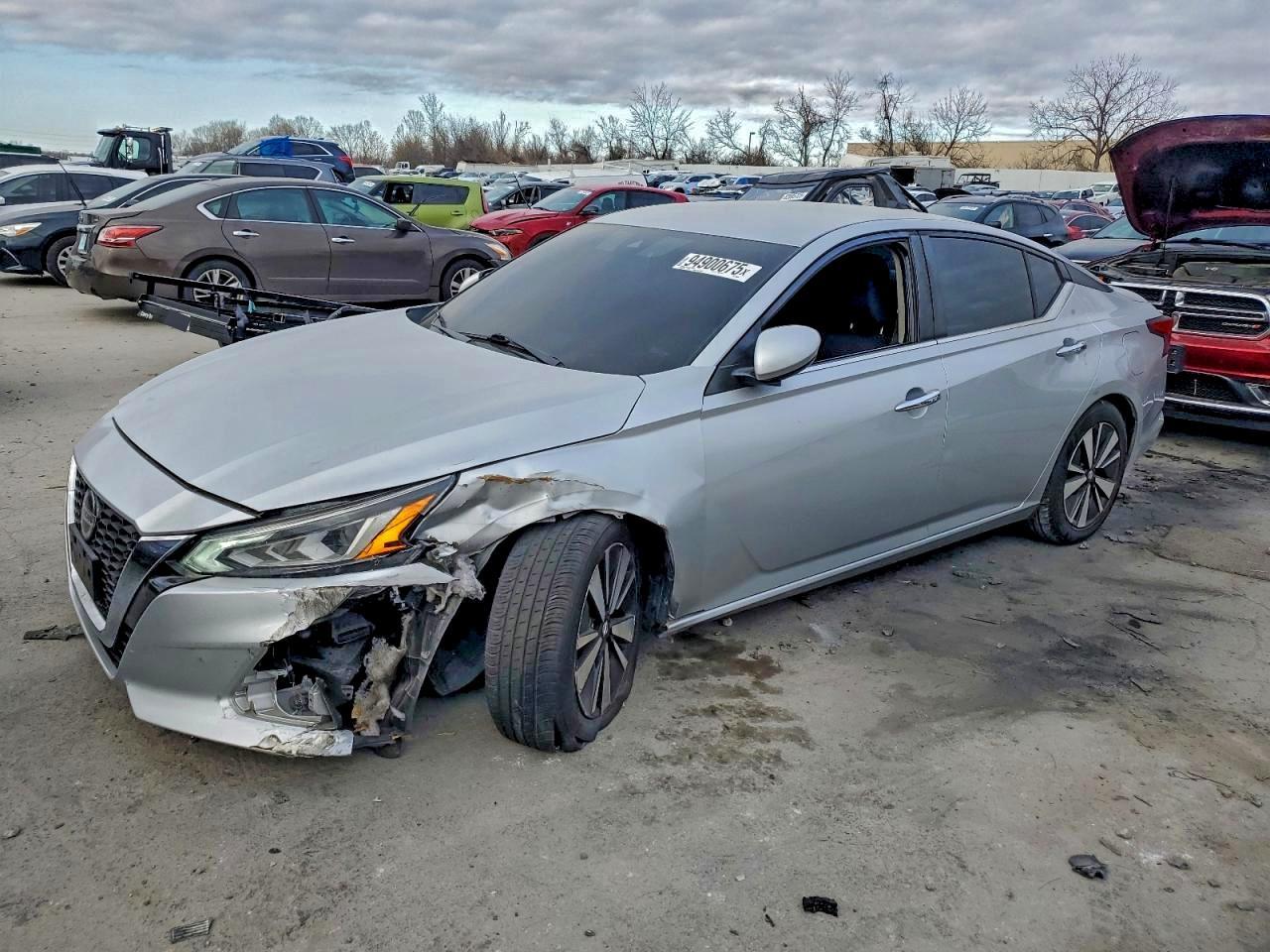 2021 Nissan Altima Sv