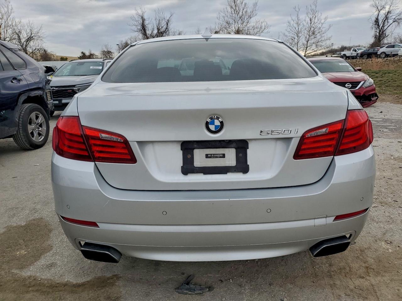 2012 BMW 550 Xi - Фото 6
