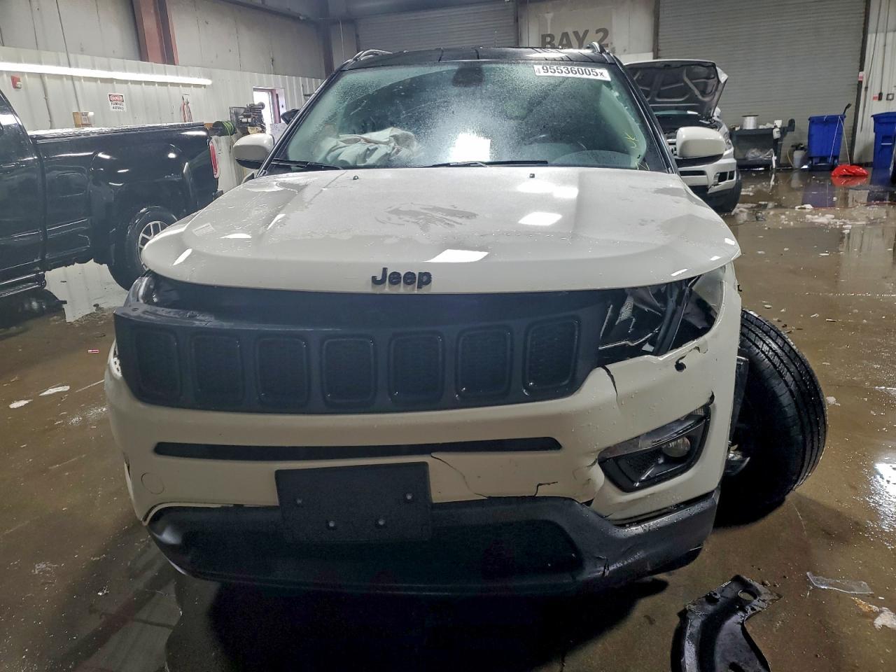2021 Jeep Compass Latitude - Image 5