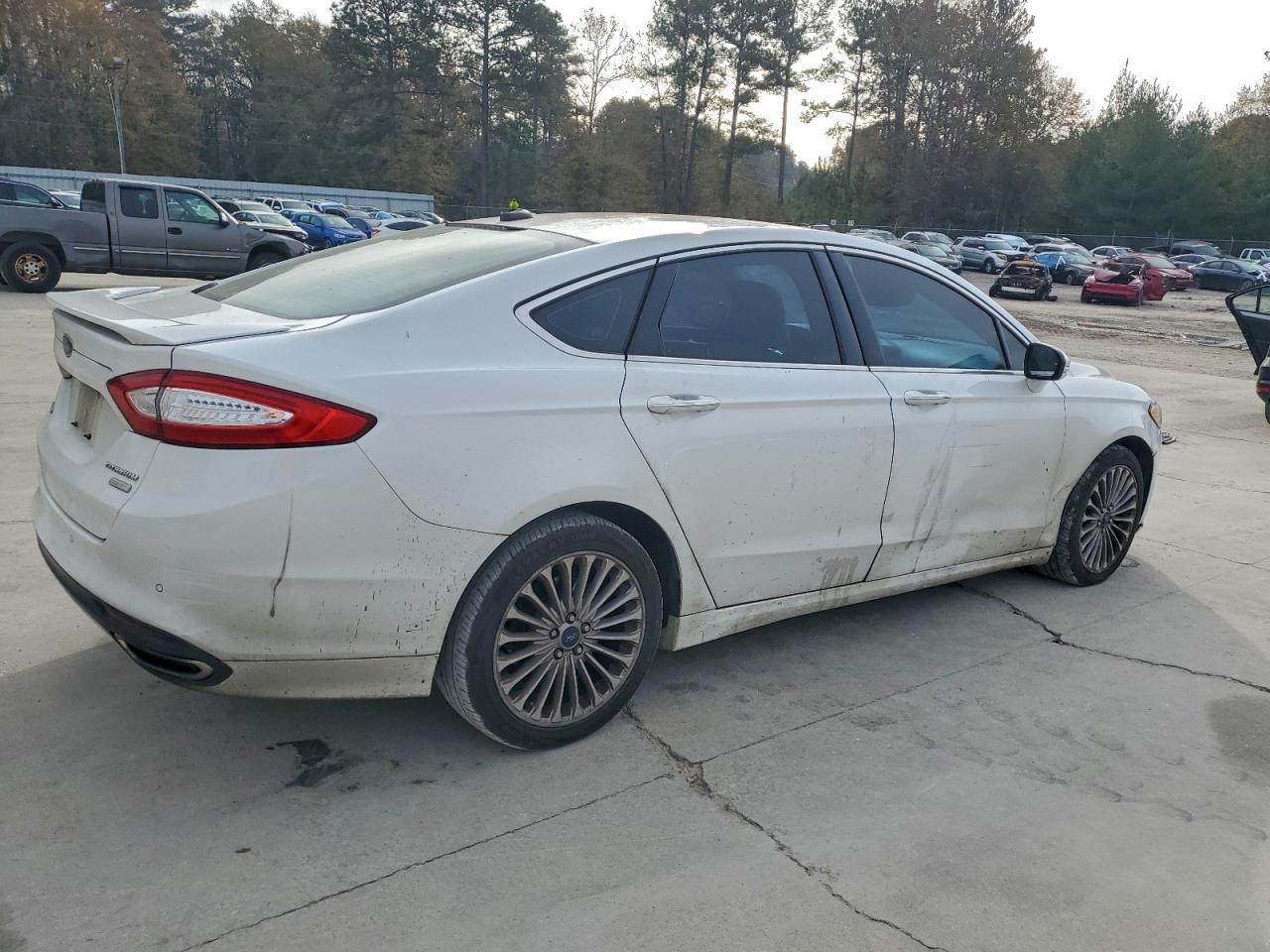 2015 Ford Fusion Titanium - Фото 3