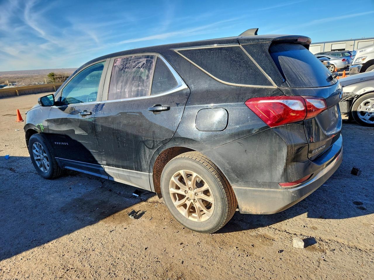 2021 Chevrolet Equinox Lt - Image 2