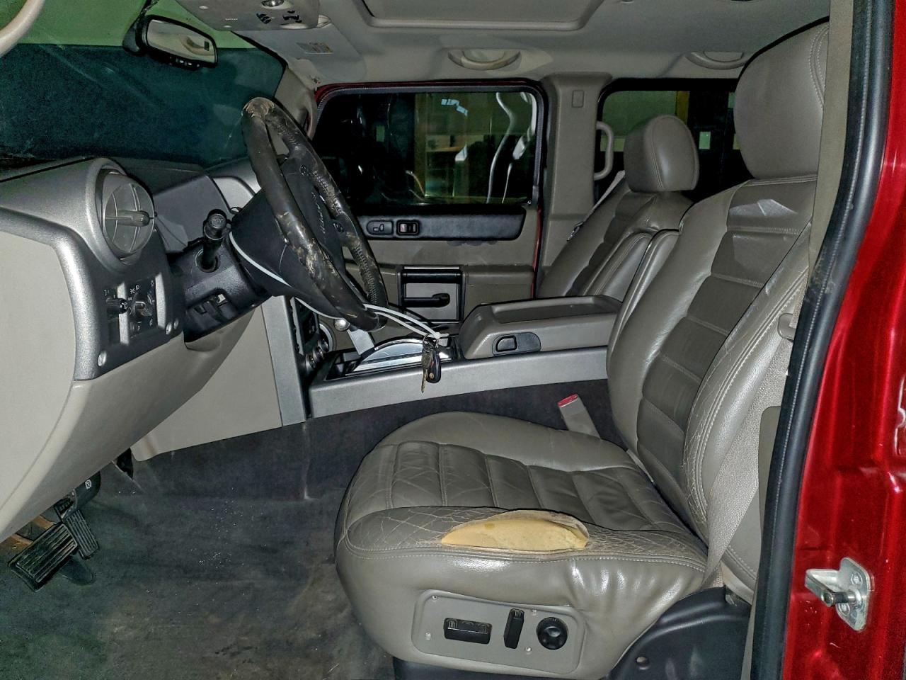 2003 Hummer H2 - Image 7