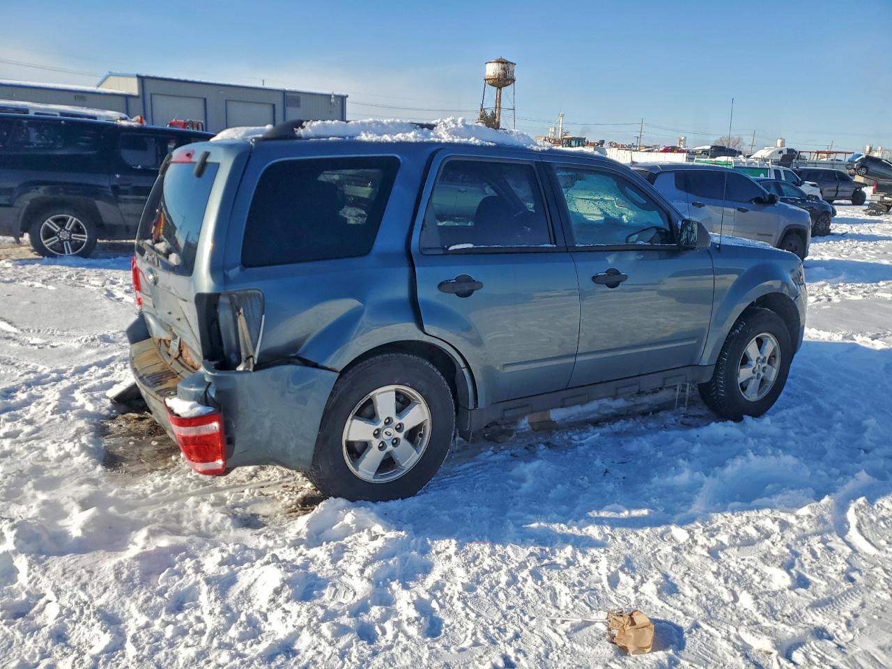 2010 Ford Escape - Фото 3