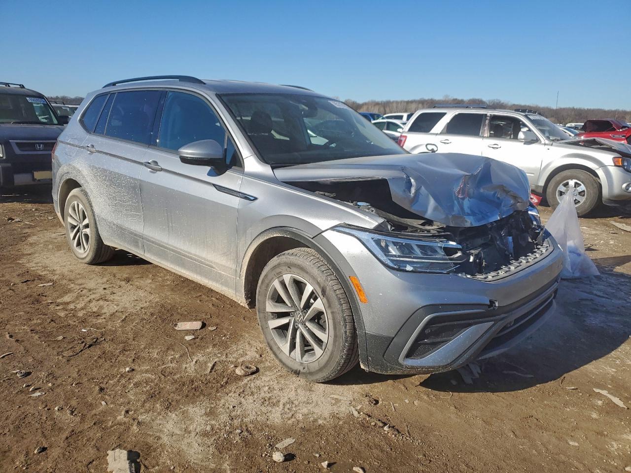 2024 Volkswagen Tiguan S - Фото 4
