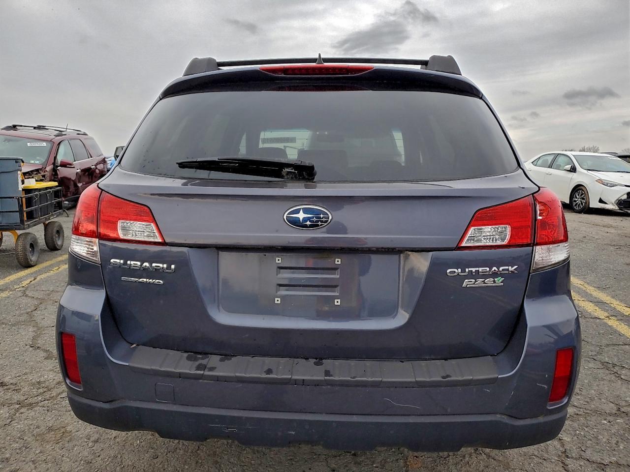 2013 Subaru Outback - Фото 6
