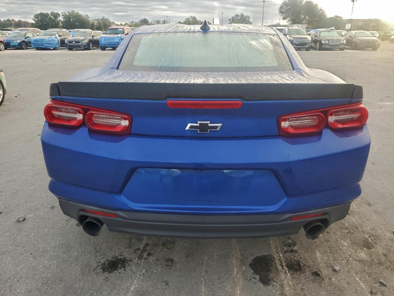 2019 Chevrolet Camaro Ls - Фото 6