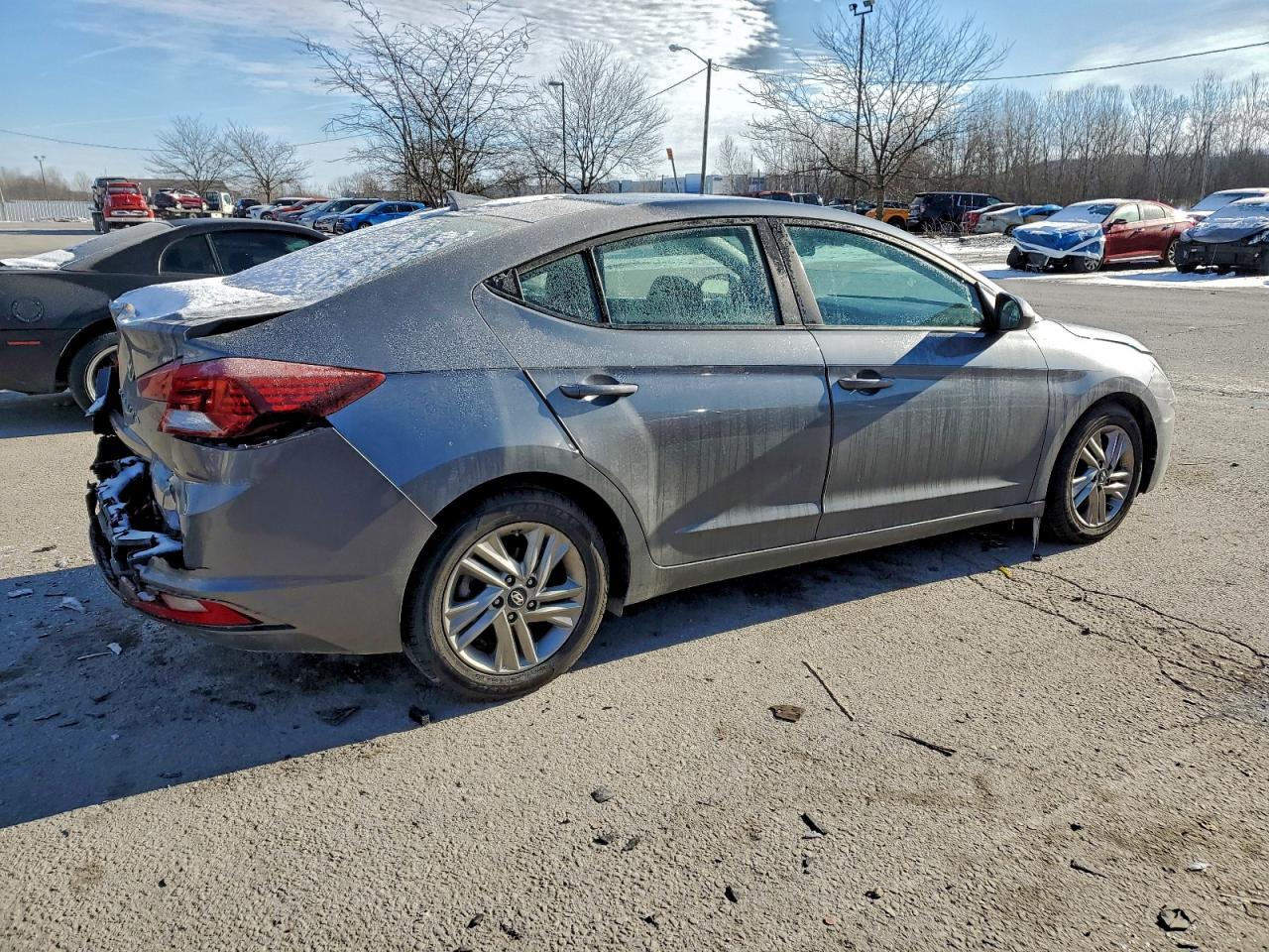 2019 Hyundai Elantra Sel - Фото 3