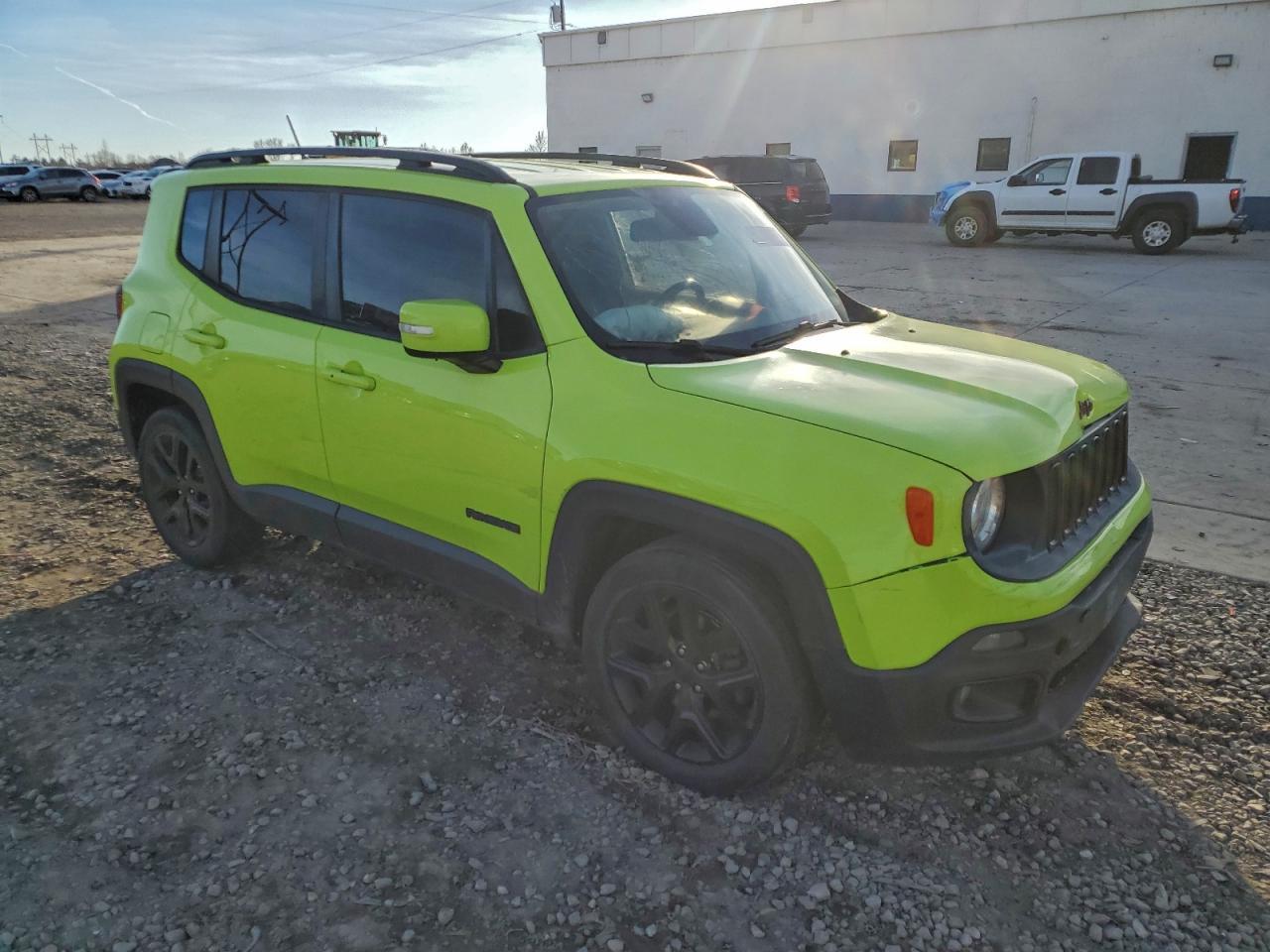 2017 Jeep Renegade Latitude - Image 4