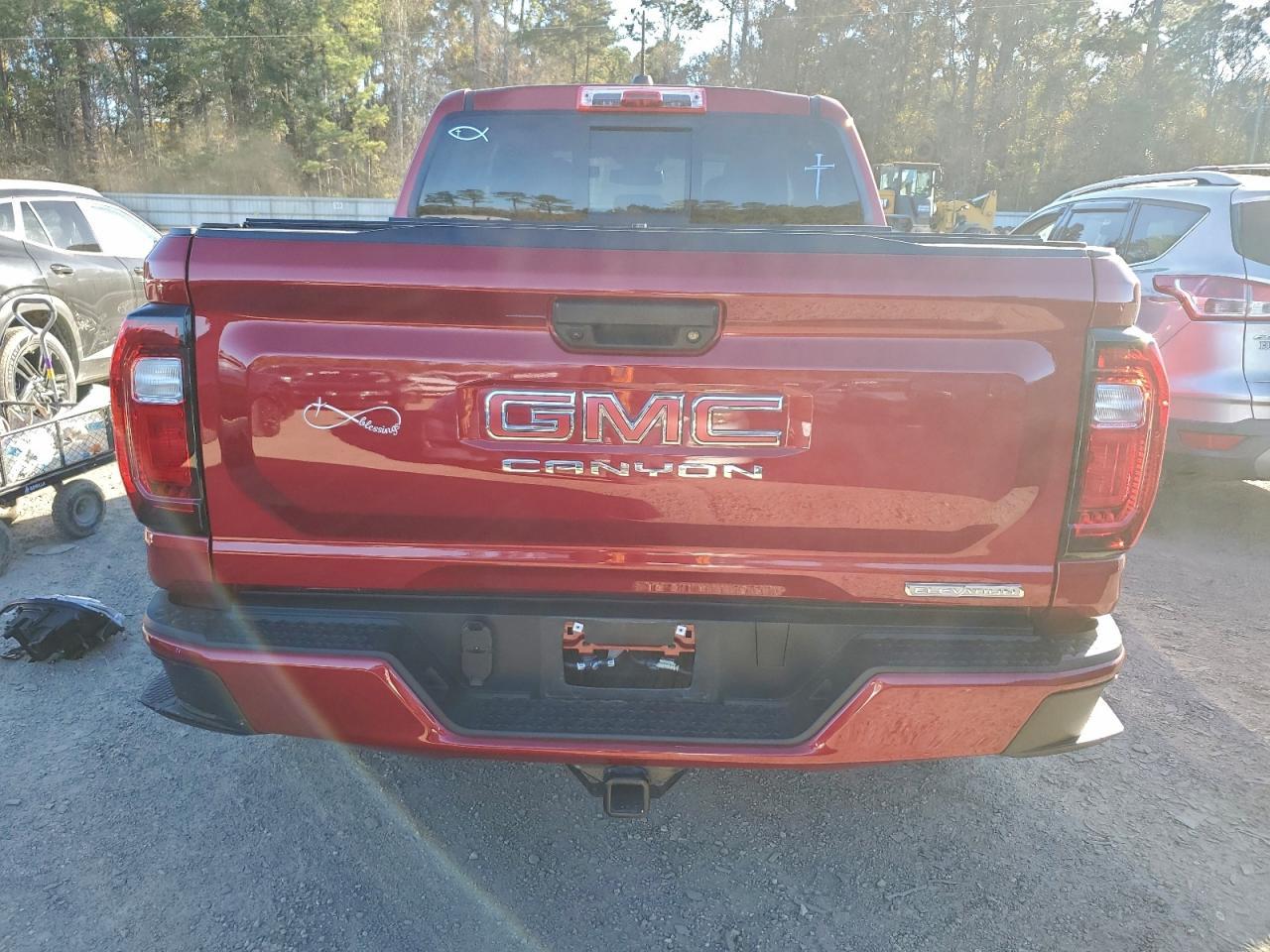 2024 GMC Canyon Elevation - Image 6