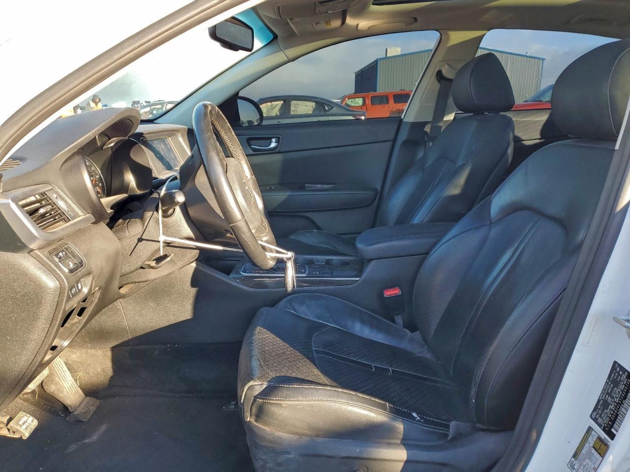 2018 Kia Optima Ex - Image 7