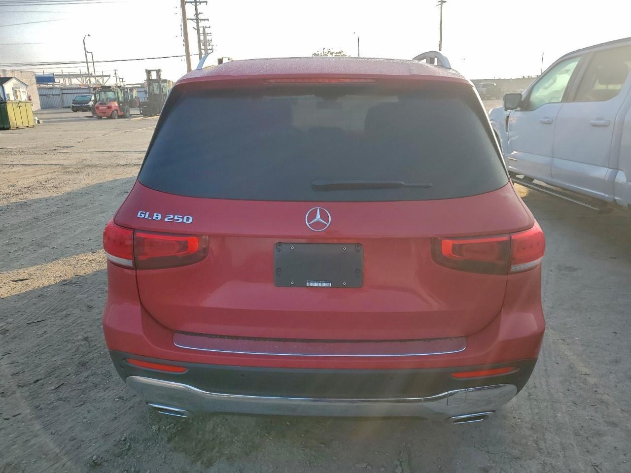 2021 Mercedes-Benz Glb 250 - Image 6