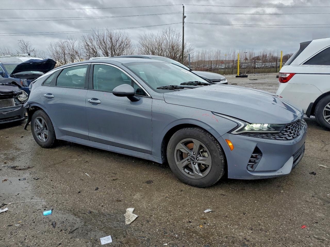 2023 Kia K5 Lxs - Фото 4