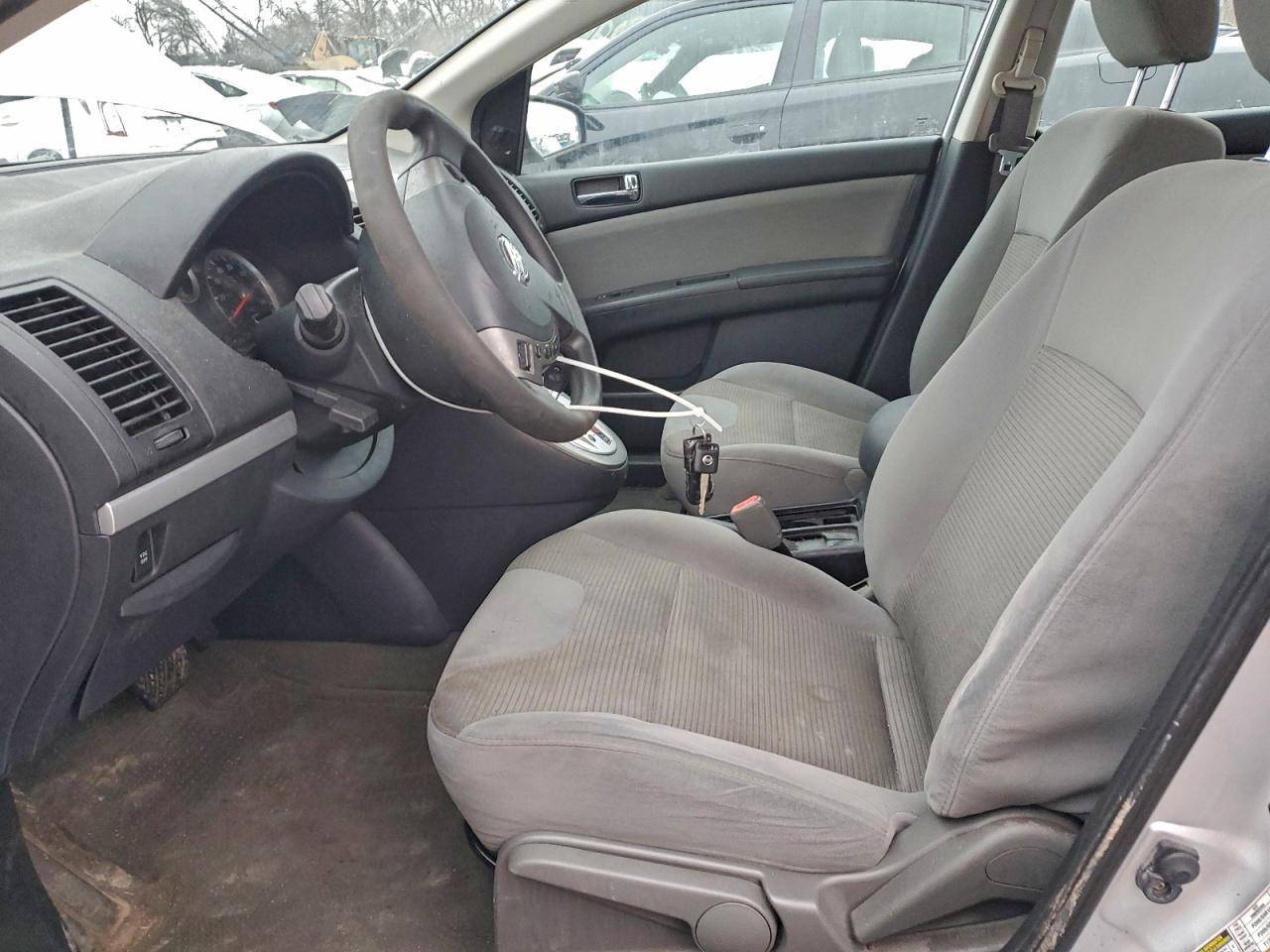 2011 Nissan Sentra 2.0 - Фото 7