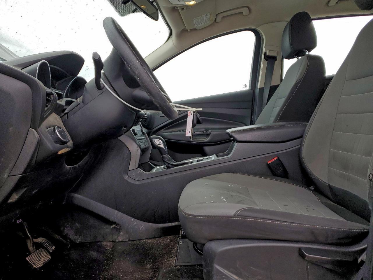 2017 Ford Escape S - Фото 7