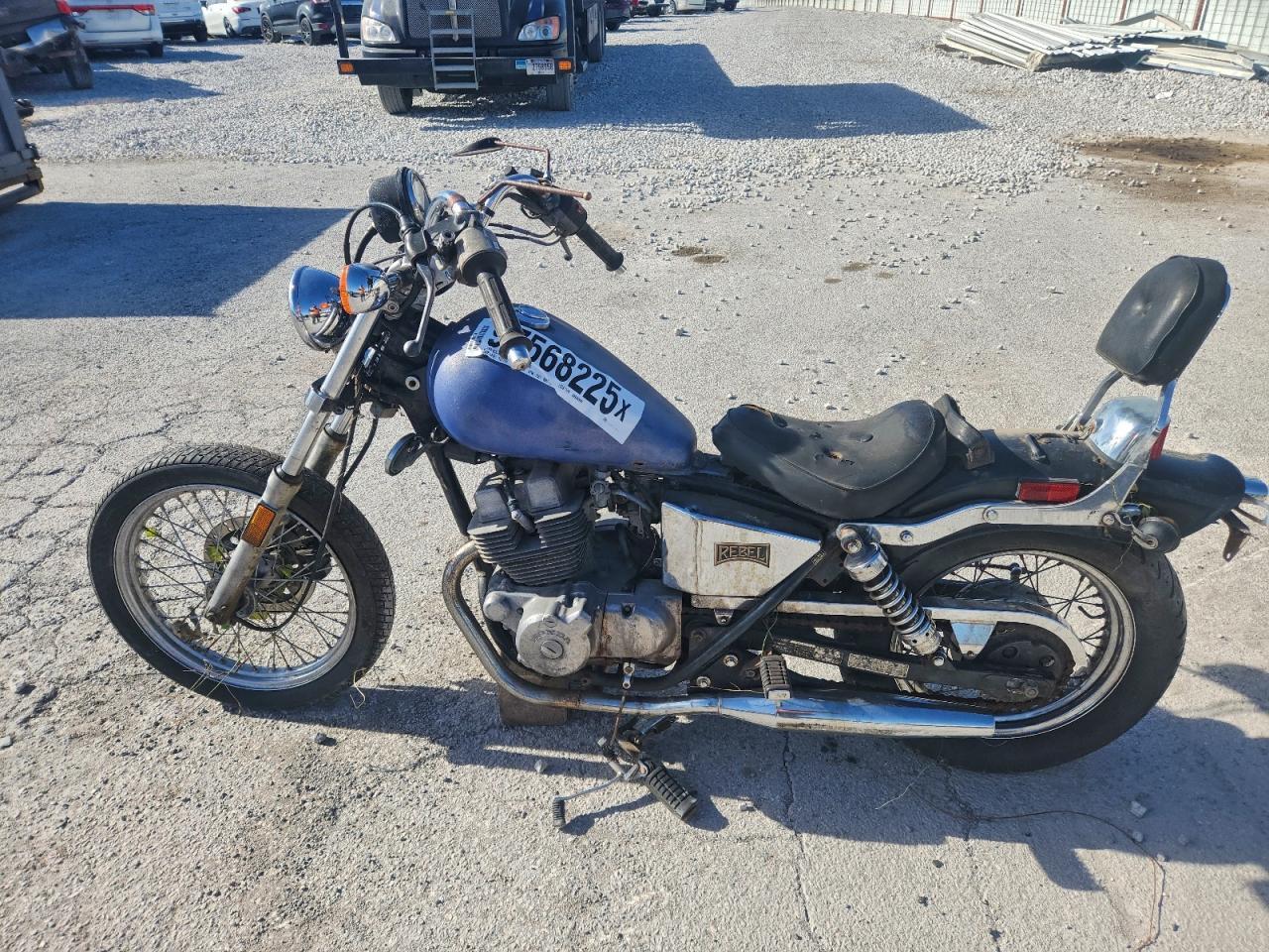 1986 Honda Rebel - Фото 3
