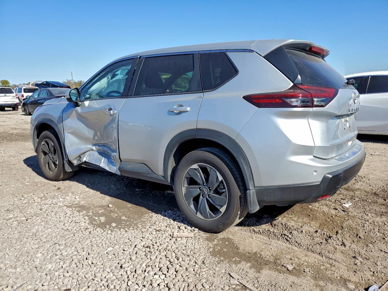 2025 Nissan Rogue Sv - Фото 2