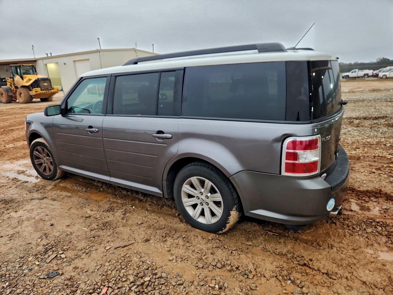 2010 Ford Flex Se - Image 2