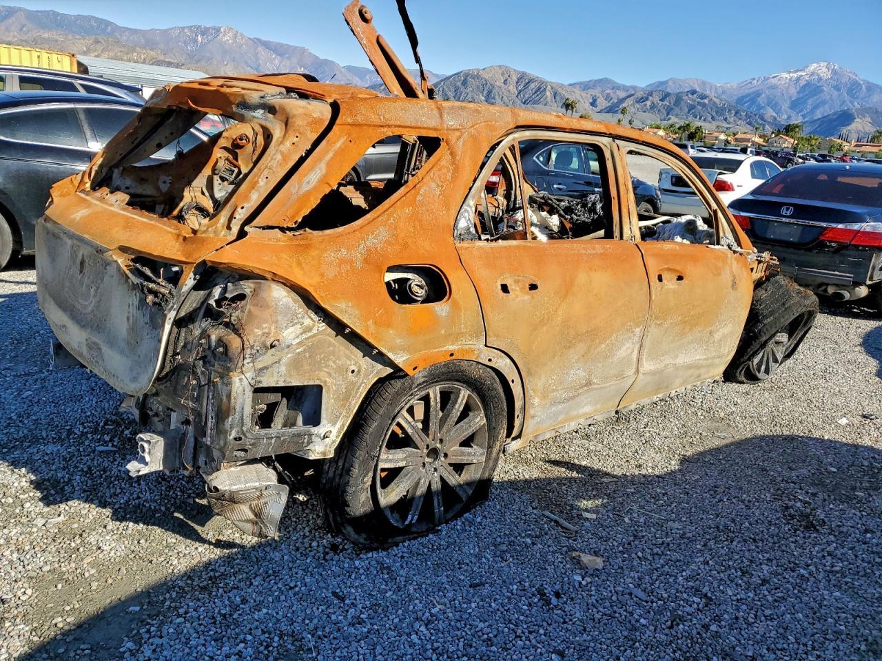 2025 Mercedes-Benz Gle 450E 4Matic - Фото 3