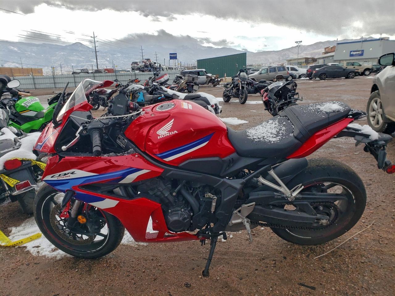 2024 Honda Cbr650 R - Фото 3