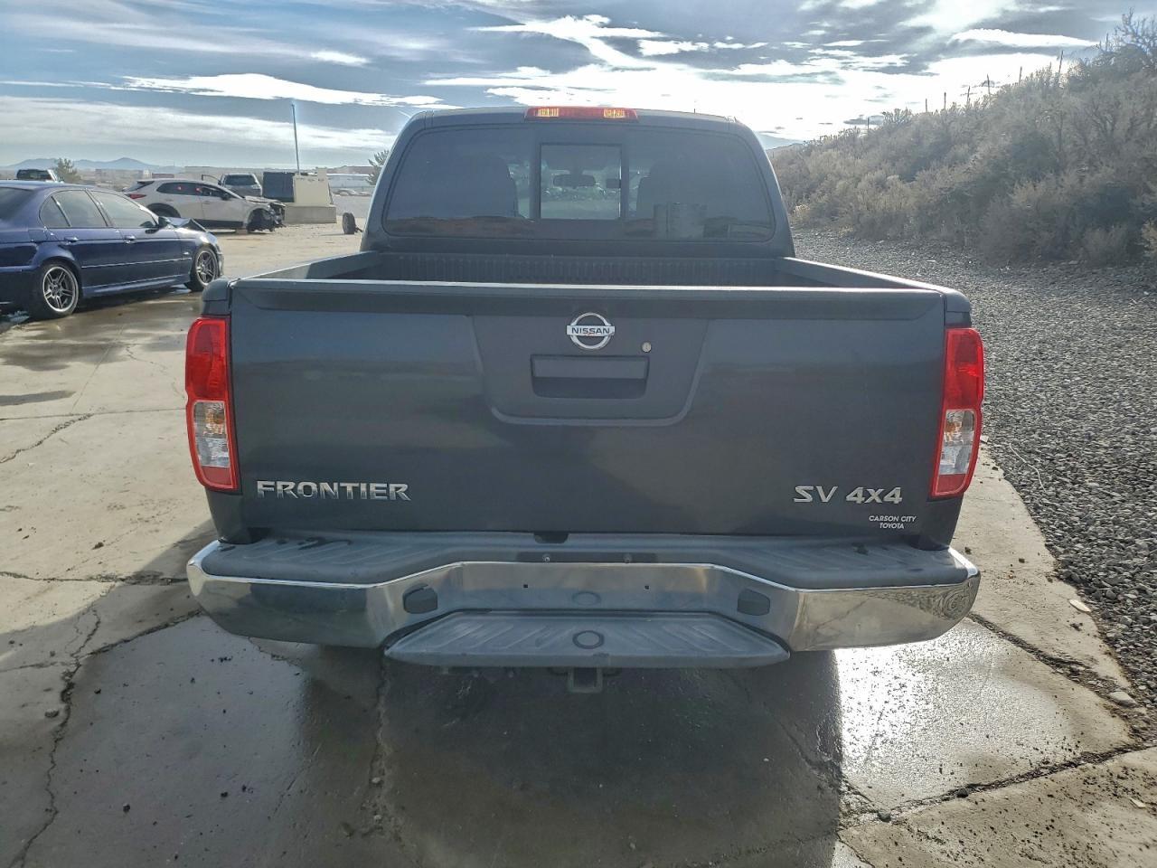 2014 Nissan Frontier S - Фото 6