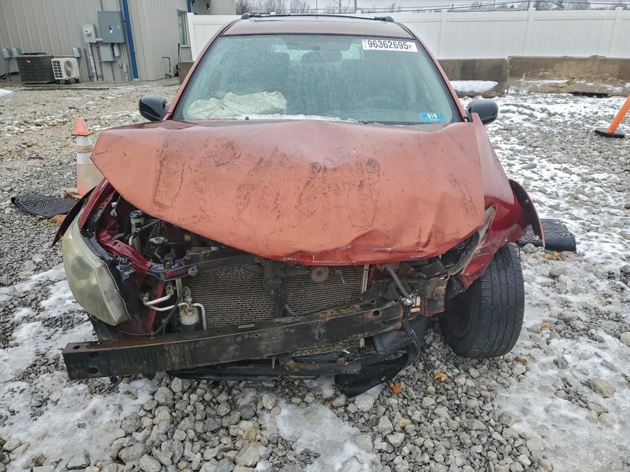 2003 Pontiac Vibe - Фото 5