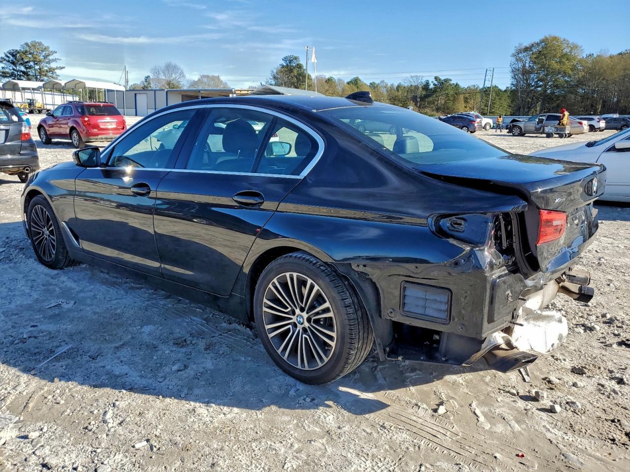 2019 BMW 540 Xi - Image 2
