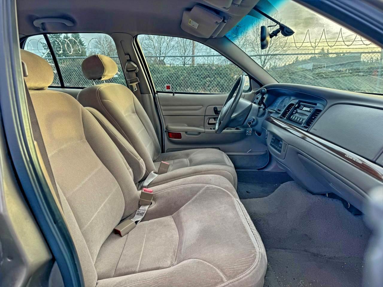 2001 Ford Crown Victoria Lx - Image 5