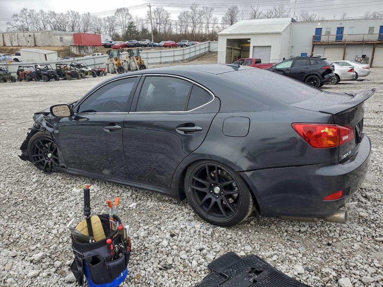 2007 Lexus Is 350 - Image 2